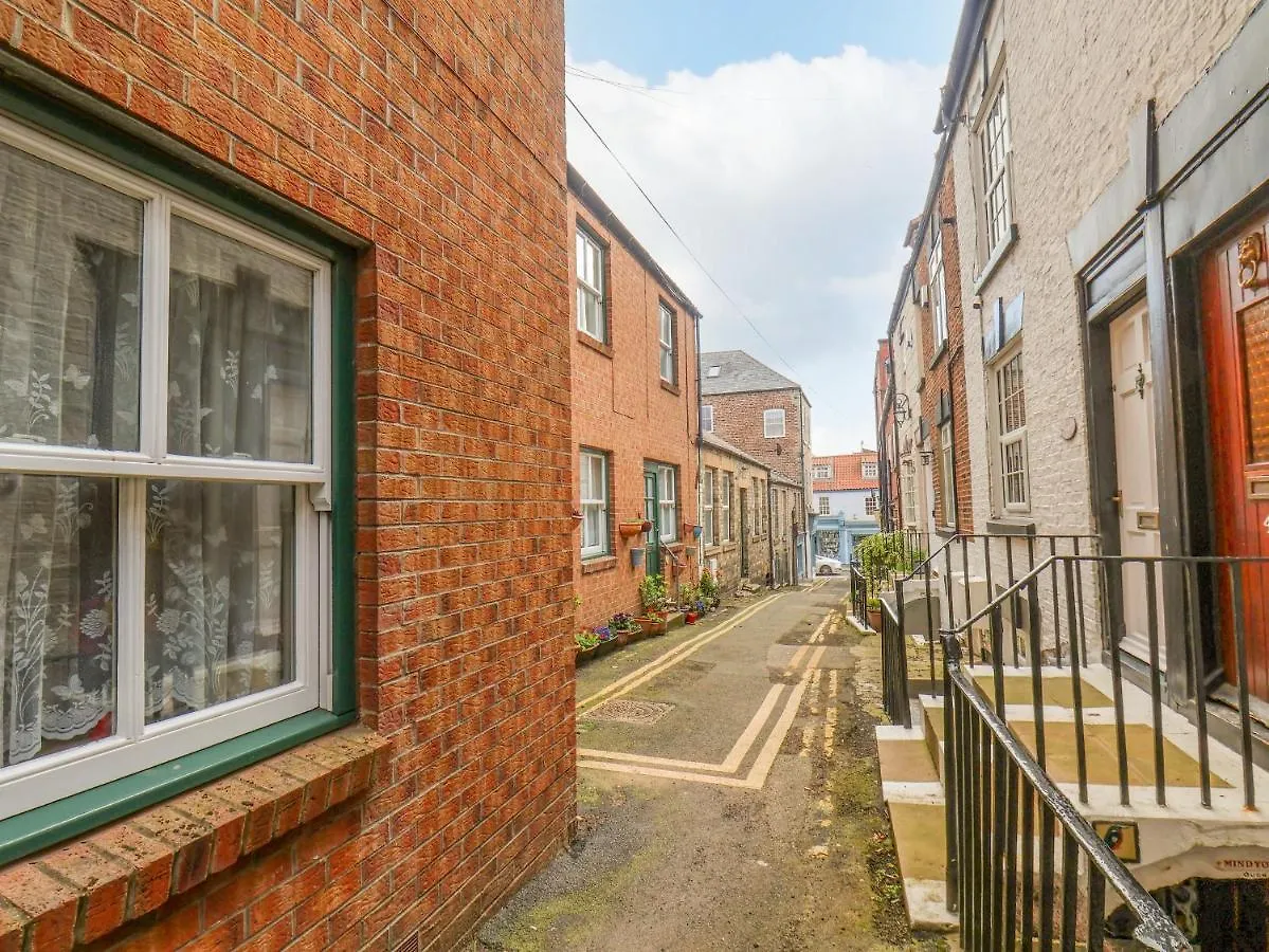 Stowaway Cottage Whitby 0*,