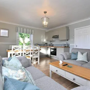  Apartment No9 By The Park,