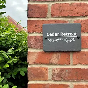  Apartment Cedar Retreat